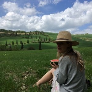 Meet your Posher, Anna